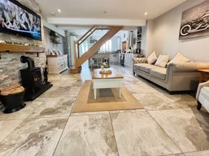 Lounge- click for photo gallery